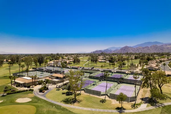 $2,700 | 77361 Preston Trail, Palm Desert, CA 92211