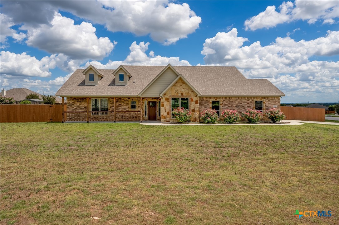 3637 Morgan Mill Road Kempner, TX 76539 - Photo 1 of 1 a front view of a house with garden