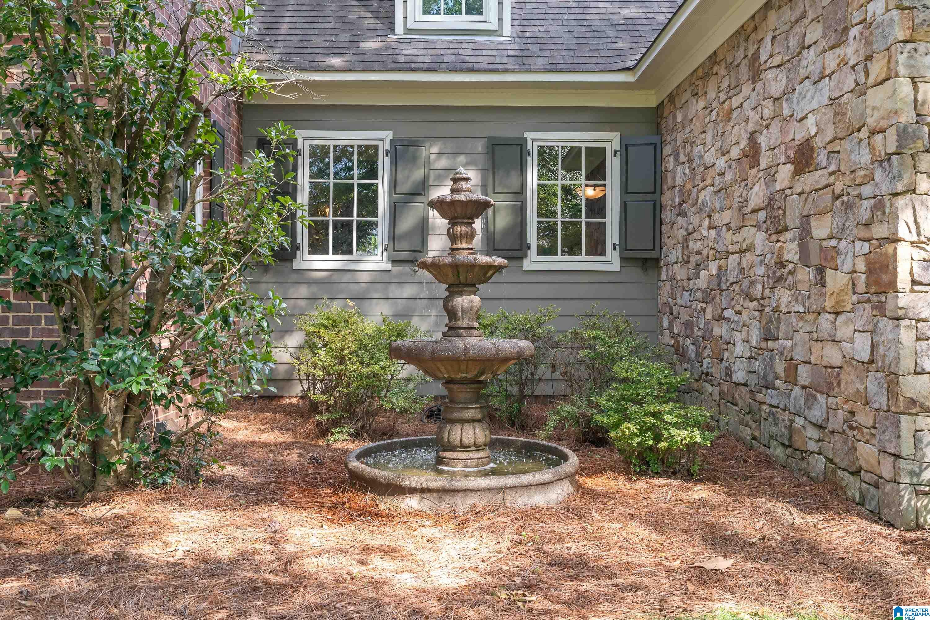 505 Shades Crest Road Birmingham, AL 35226 - Photo 3 of 100 Gallery Image 3