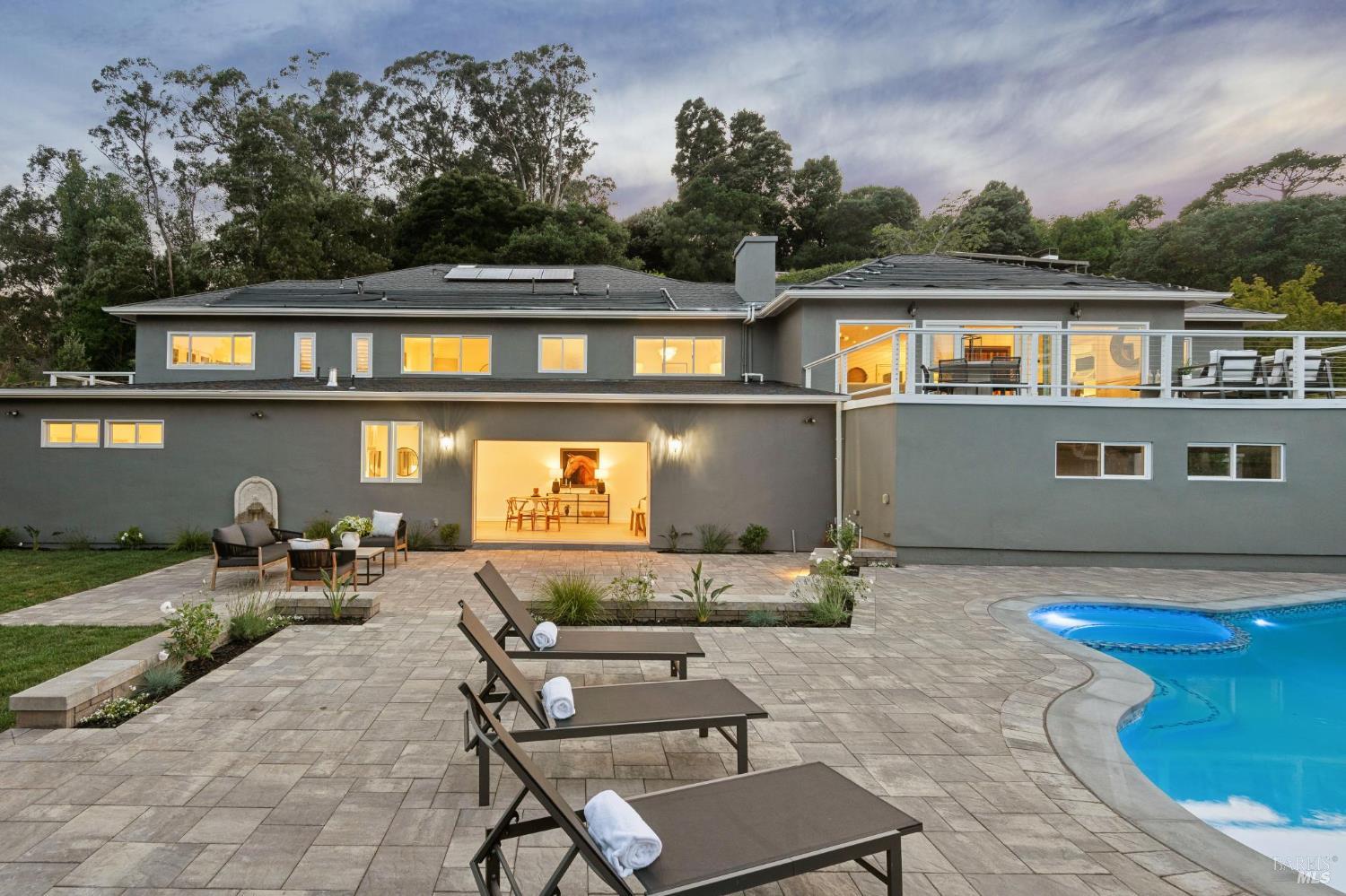 80 Montecito Road San Rafael, CA 94901 - Photo 16 of 99