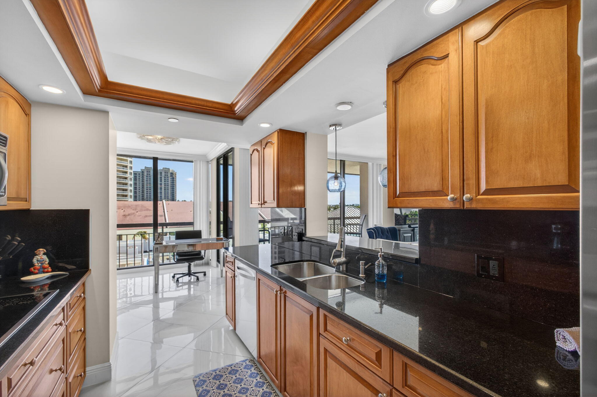 4100 North Ocean Drive, Unit 304 Riviera Beach, FL 33404 - Photo 19 of 64 3-web-or-mls-5D1A6848