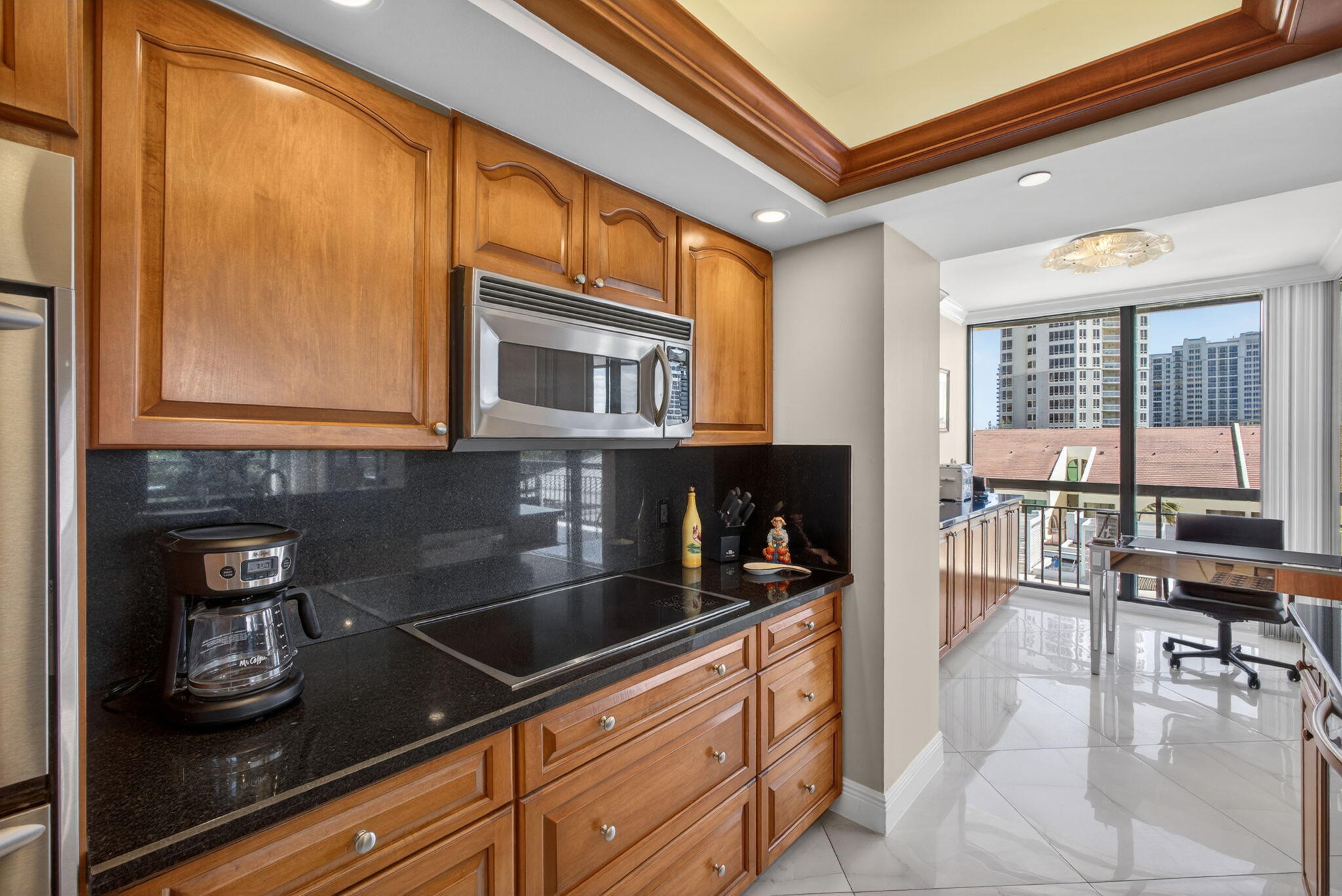 4100 North Ocean Drive, Unit 304 Riviera Beach, FL 33404 - Photo 20 of 64 4-web-or-mls-5D1A6853