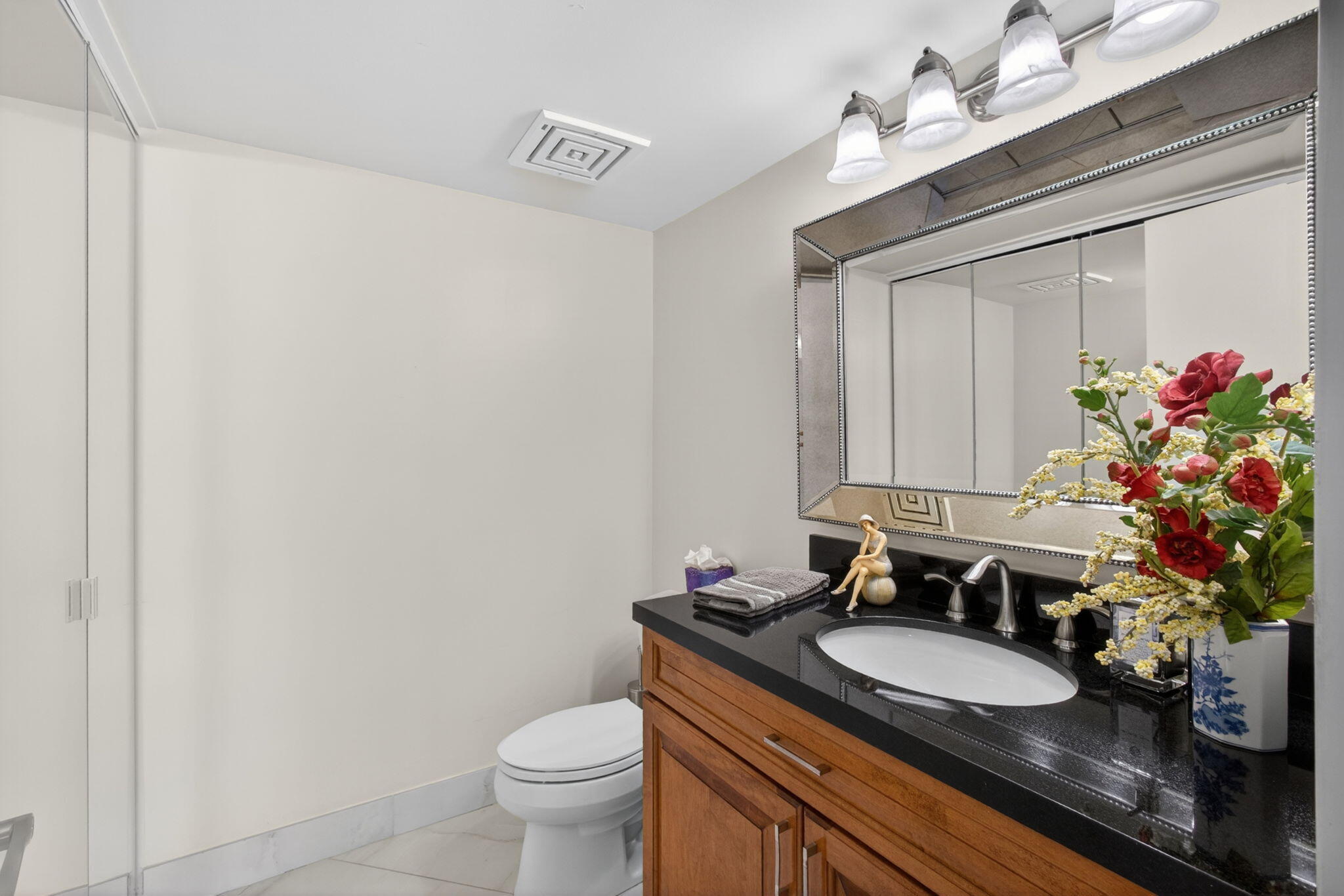 4100 North Ocean Drive, Unit 304 Riviera Beach, FL 33404 - Photo 29 of 64 Half Bath