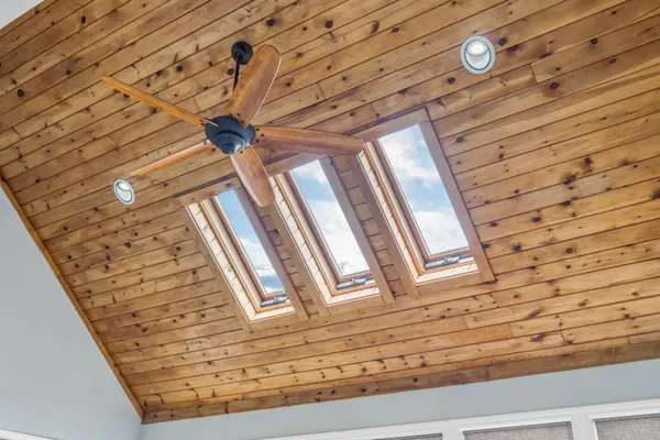 $599,900 | 185 Lakeside Landing Road, Glenburn, ME 04401