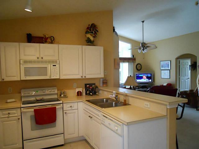 2842 Southwest Montego Terrace Stuart, FL 34997 - Photo 2 of 25 Kitchen