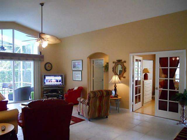 2842 Southwest Montego Terrace Stuart, FL 34997 - Photo 8 of 25 Great Room
