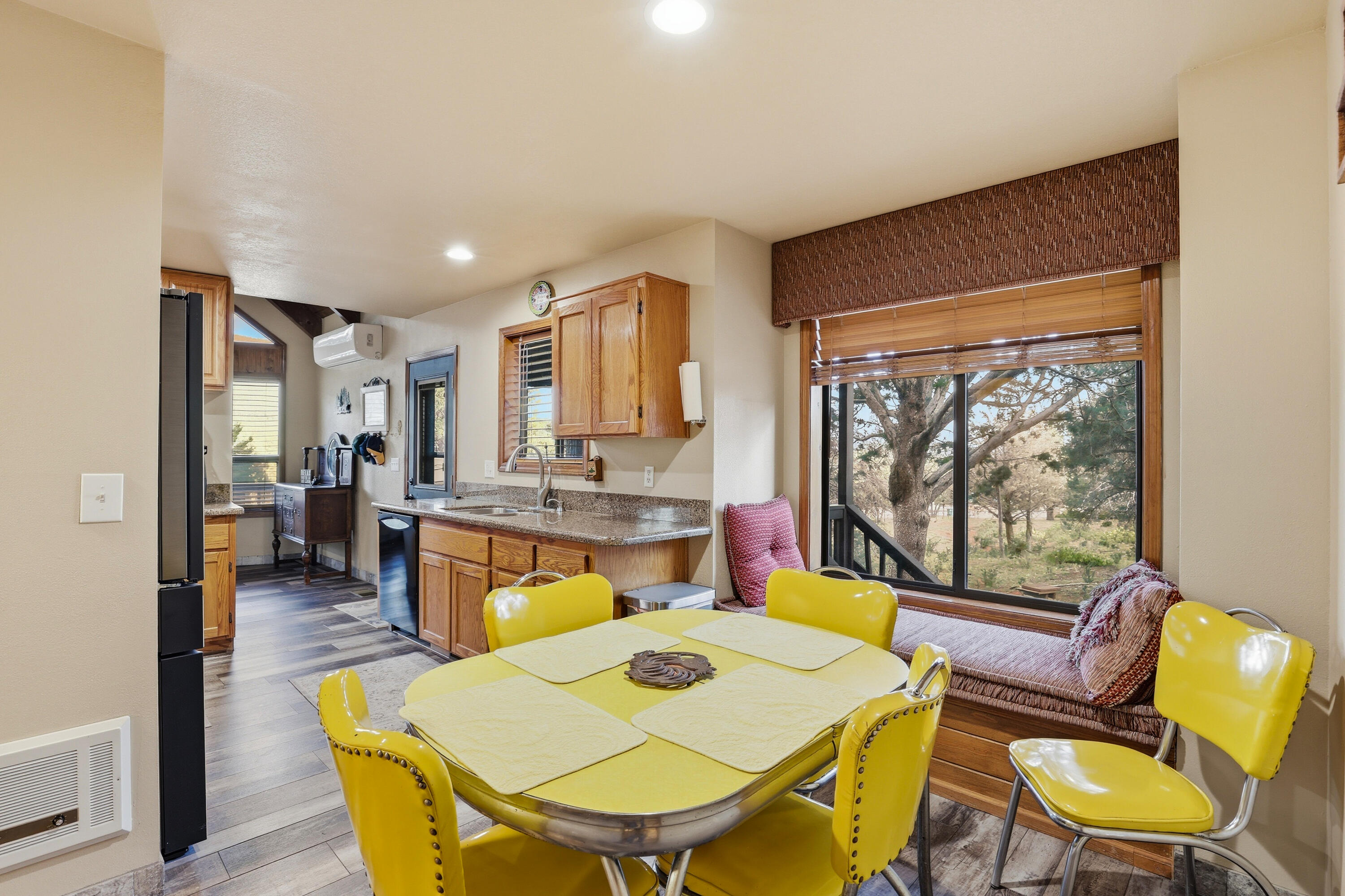 6191 Hidden Pines Loop Pine, AZ 85544 - Photo 19 of 35