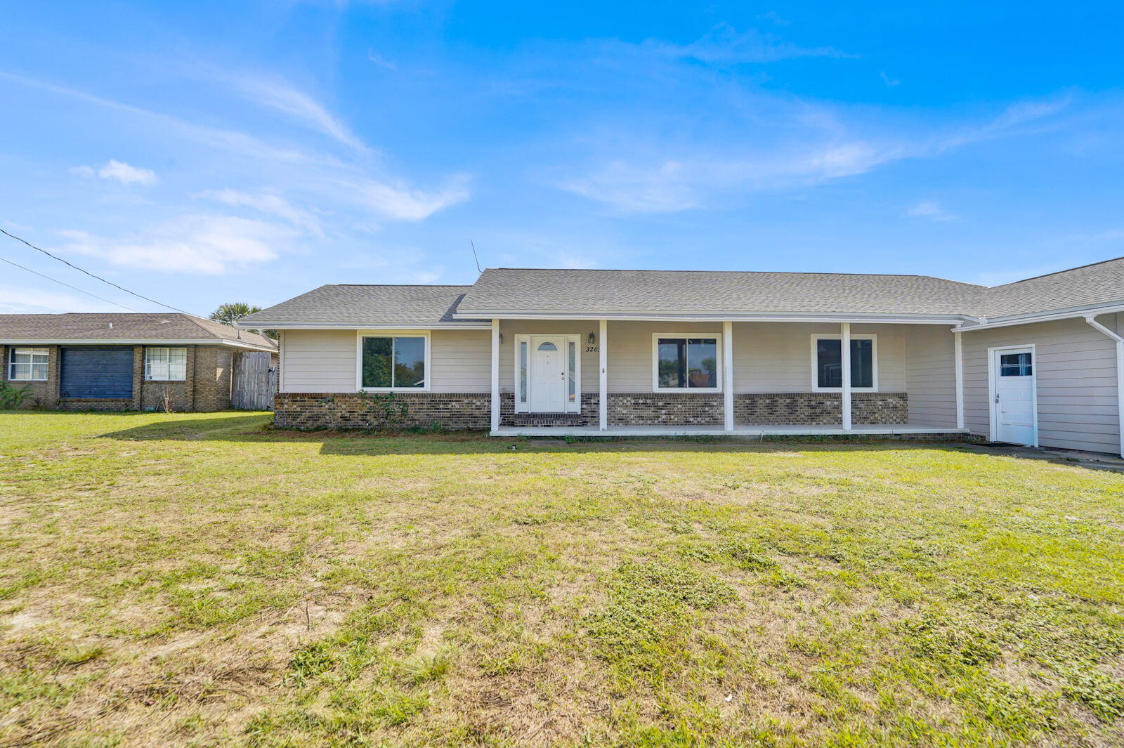 3205 Wood Valley Road Panama City, FL 32405 - Photo 2 of 26 60-web-or-mls-_DSC5560