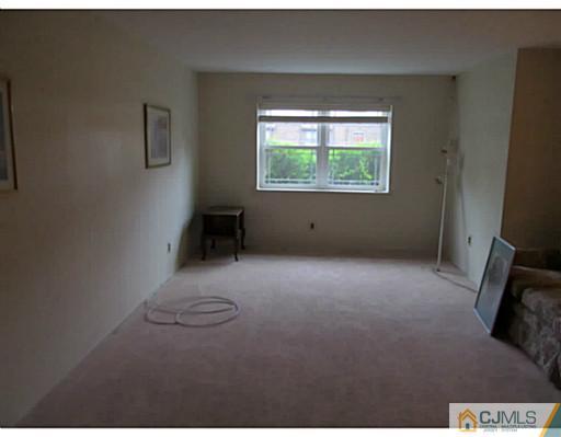 7805 Hana Road Edison, NJ 08817 - Photo 3 of 6 Gallery Image 3