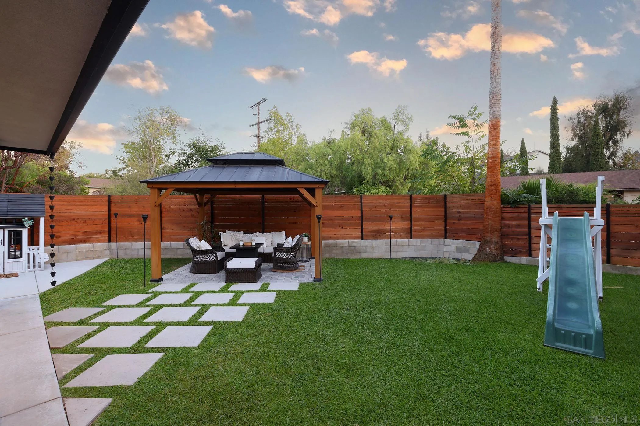 1686-88 Gecko Road Vista, CA 92083 - Photo 15 of 30 a view of a child park