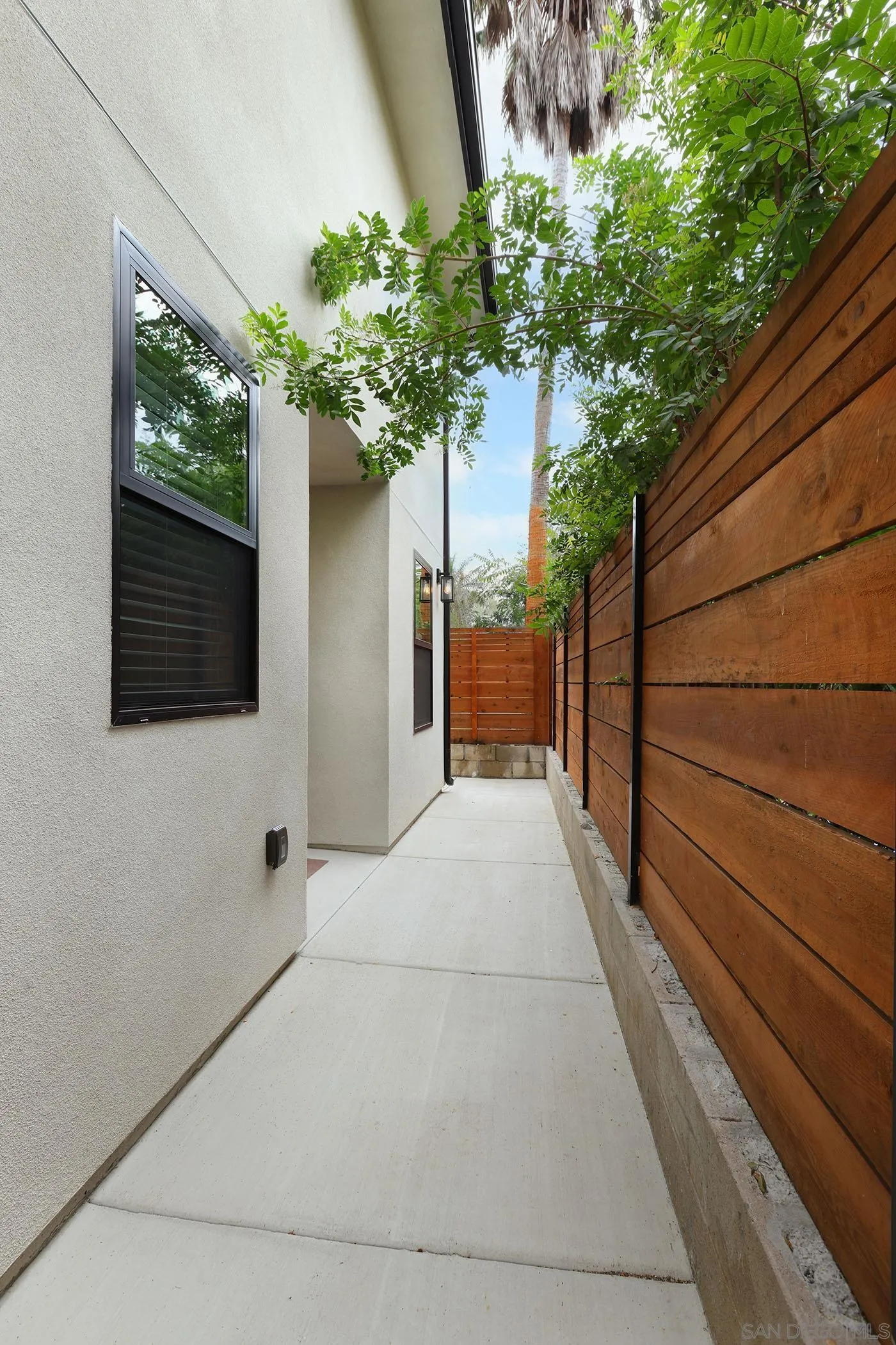 1686-88 Gecko Road Vista, CA 92083 - Photo 16 of 30