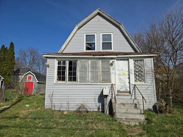 $30,000 | 707 South Eaton Street, Albion, MI 49224
