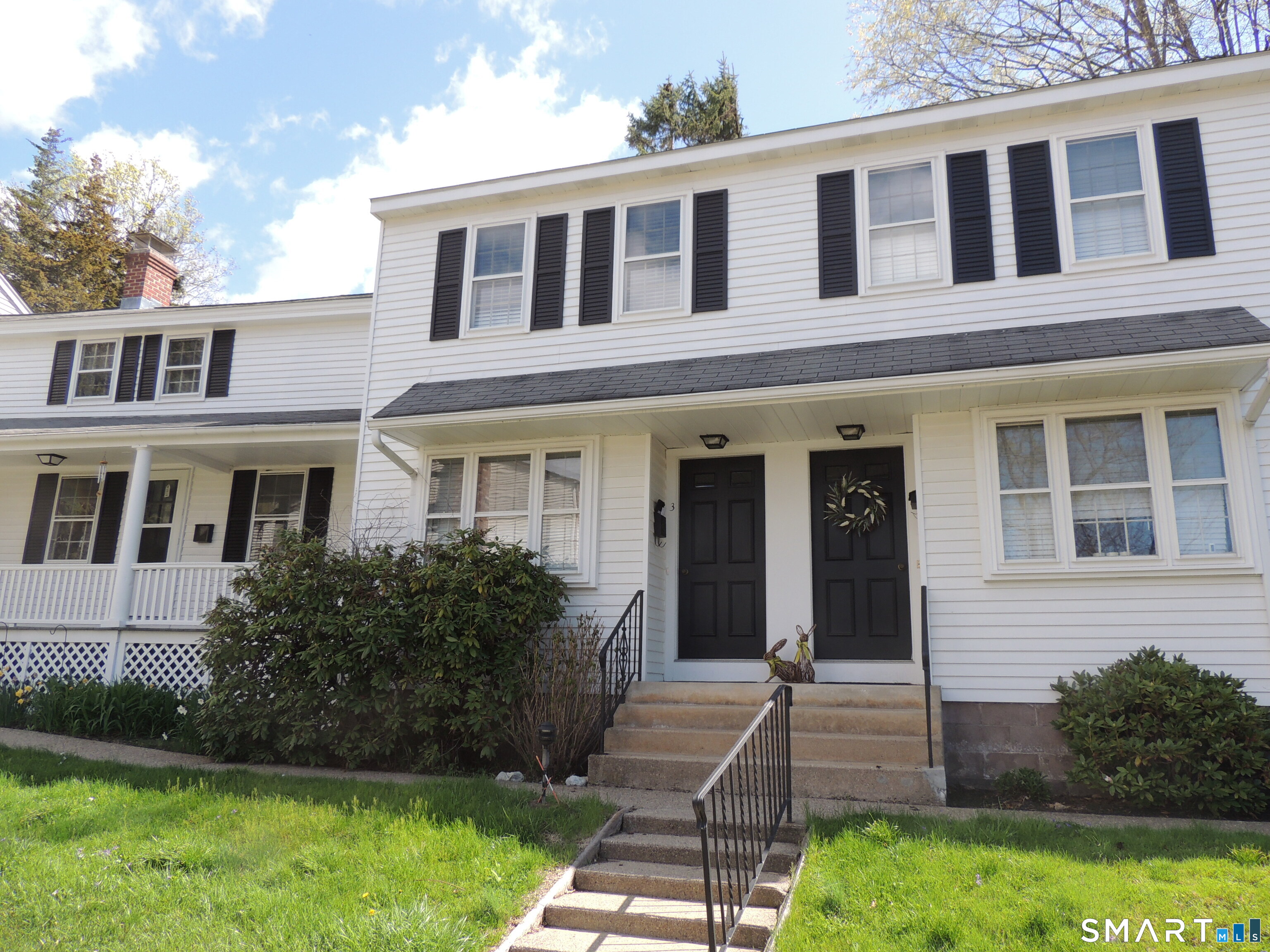 159 East Main Street, Unit 3 Branford, CT 06405 - Photo 2 of 20 Private entrance