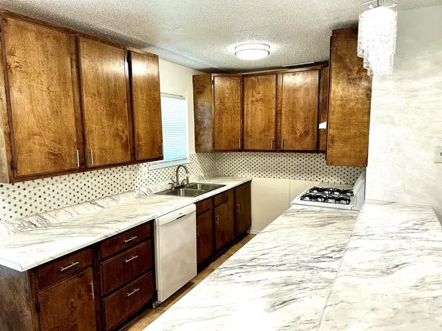 $1,499 | 1528 Angel Fire Drive, Dallas, TX 75253