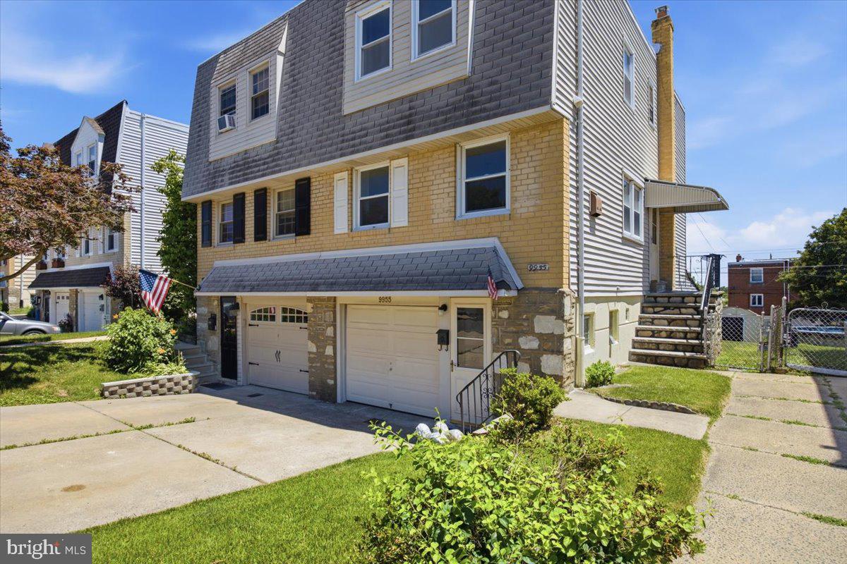 9955 Bridle Road Philadelphia, PA 19115 - Photo 5 of 36 Exterior Front