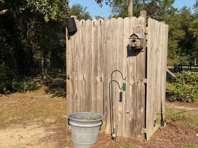 $325,000 | 2710 County Road 340, Bell, FL 32619