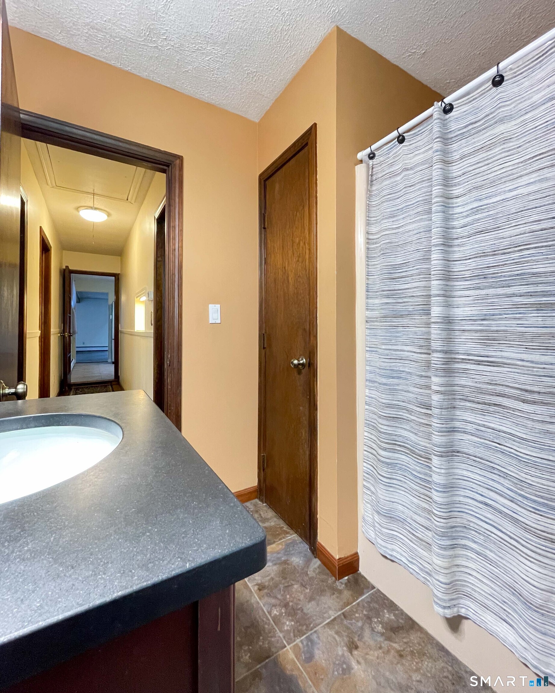 399 West Woods Road Hamden, CT 06518 - Photo 21 of 40