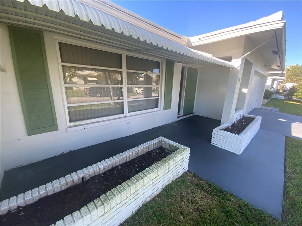 7104 Northwest 70th Street Tamarac, FL 33321 - Photo 4 of 30 Photo 4