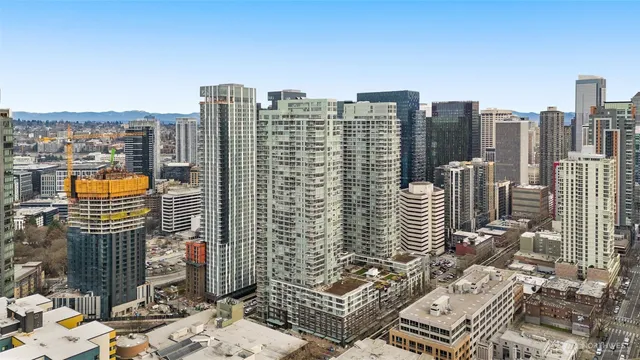$2,435,000 | 583 Battery Street, Unit 3802N, Seattle, WA 98121