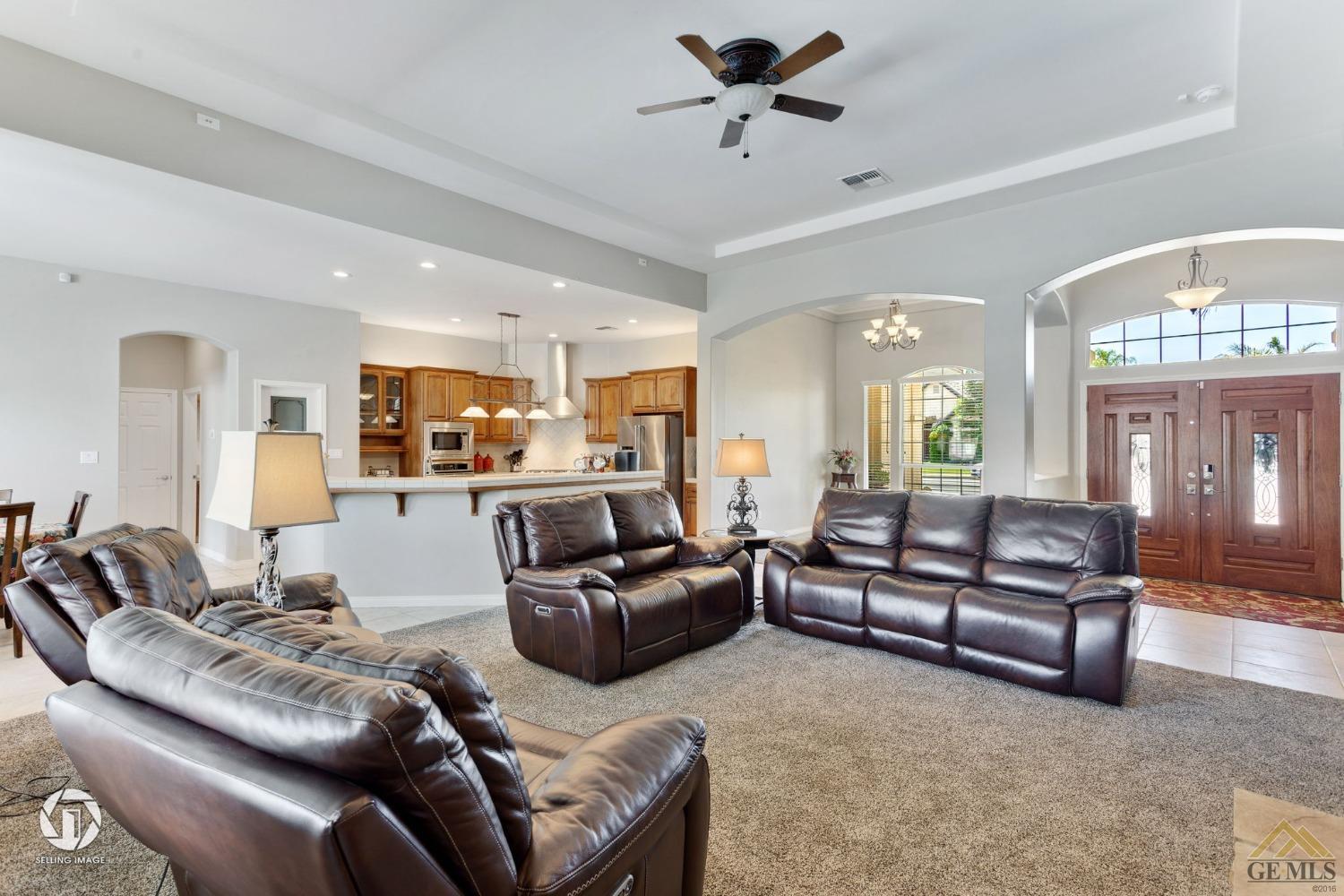 Undisclosed Address Bakersfield, CA 93313 - Photo 16 of 50 a living room with furniture