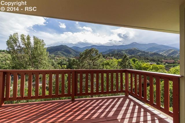 3 Oak Ridge Road Manitou Springs, CO 80829 - Photo 4 of 25