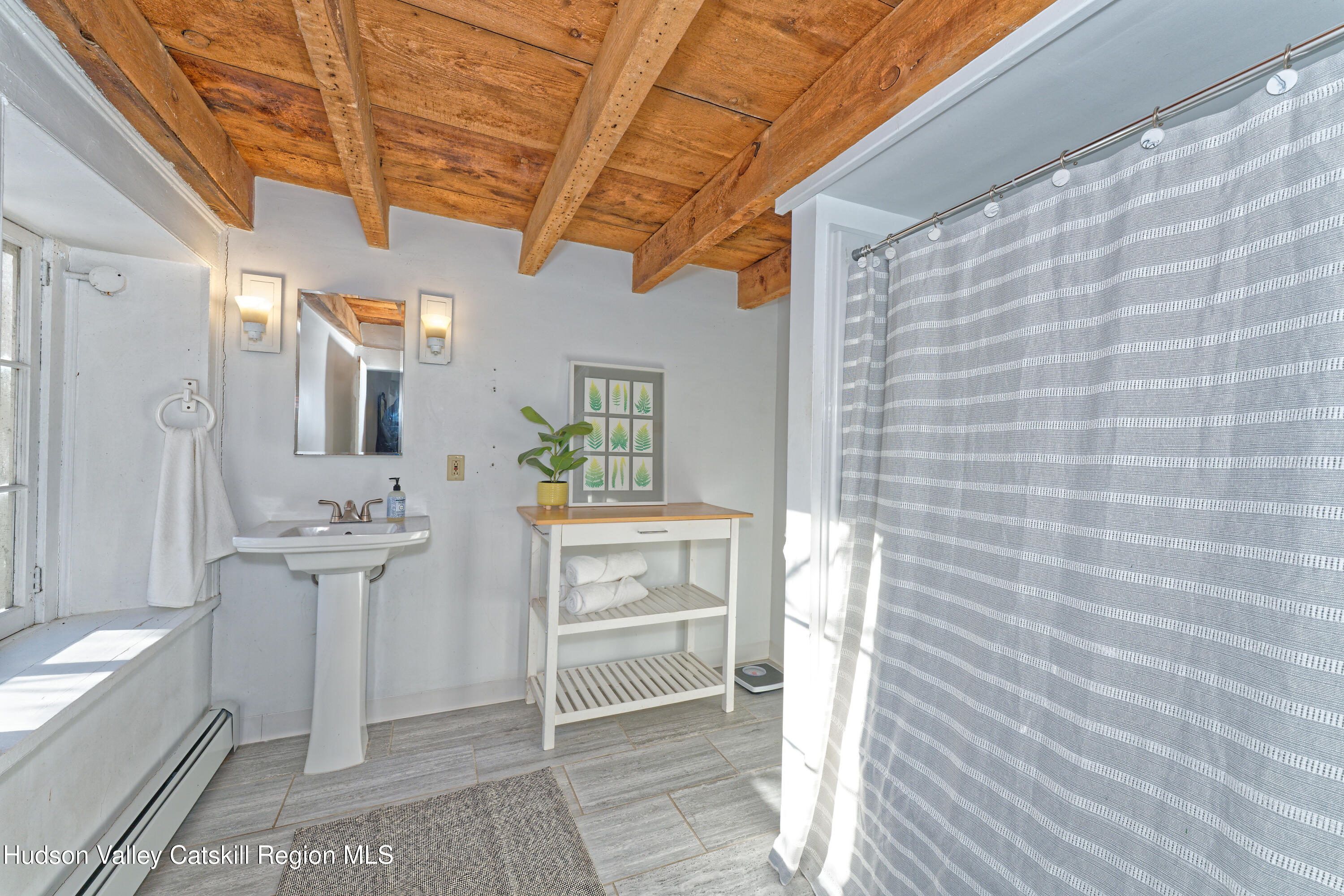 3953-3955 Highway 209 Stone Ridge, NY 12484 - Photo 19 of 69 8 Bathroom 1