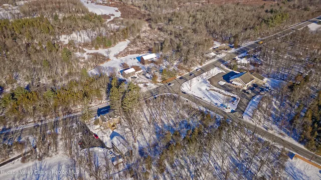 $499,000 | 3953-3955 Highway 209, Stone Ridge, NY 12484