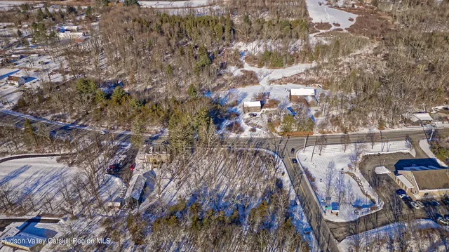 $499,000 | 3953-3955 Highway 209, Stone Ridge, NY 12484