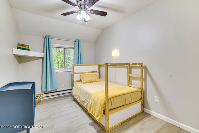 $2,100 | 5263 Glen Terrace, Tobyhanna, PA 18466