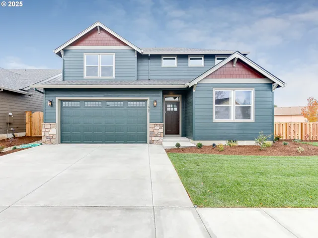 $624,900 | 798 Northeast Saling Drive East, Unit 89, Estacada, OR 97023