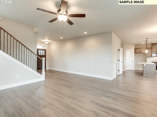 $624,900 | 798 Northeast Saling Drive East, Unit 89, Estacada, OR 97023