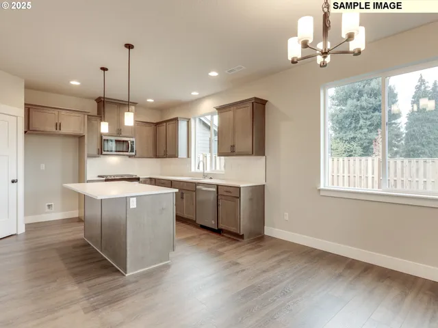 $624,900 | 798 Northeast Saling Drive East, Unit 89, Estacada, OR 97023