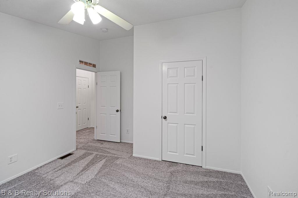 4039 Jefferson Road North Branch, MI 48461 - Photo 14 of 35