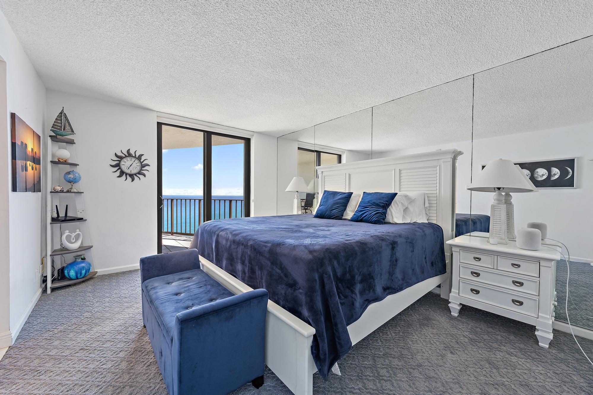 5420 North Ocean Drive, Unit PH2 Riviera Beach, FL 33404 - Photo 12 of 34 Primary Bedroom