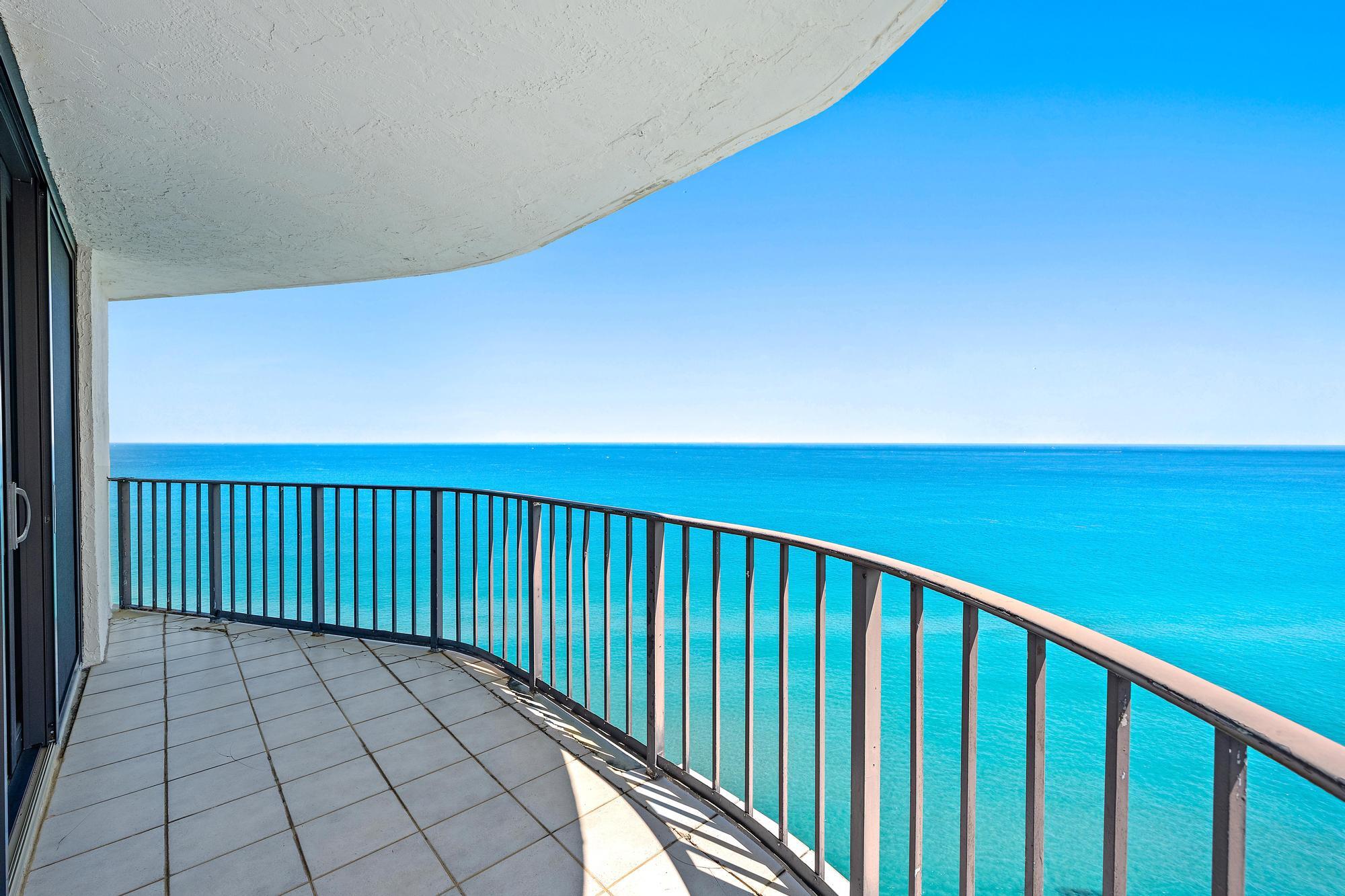 5420 North Ocean Drive, Unit PH2 Riviera Beach, FL 33404 - Photo 17 of 34 Covered Balcony