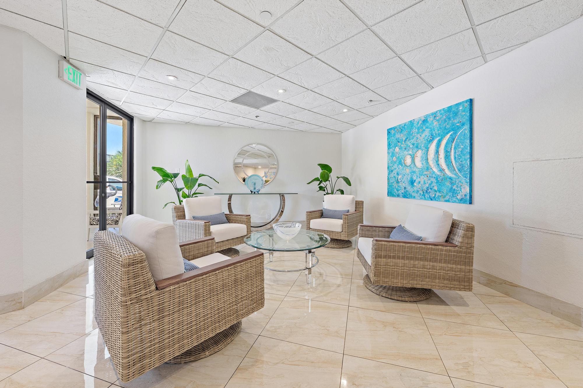 5420 North Ocean Drive, Unit PH2 Riviera Beach, FL 33404 - Photo 23 of 34 Connemara