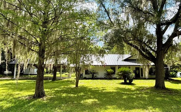 $564,500 | 22929 East County Road 1474, Hawthorne, FL 32640