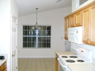 307 Cluster Street Foley, AL 36535 - Photo 5 of 9 Kitchen 1
