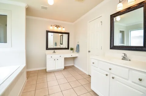 $447,700 | 24714 Cobble Canyon Lane, Katy, TX 77494