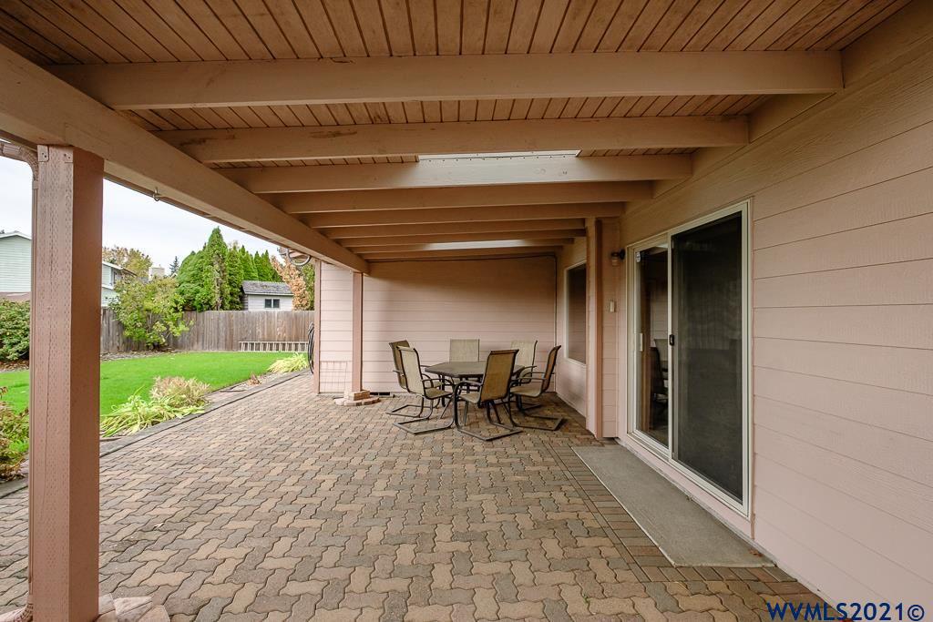1749 Springtime Court Northeast Keizer, OR 97303 - Photo 33 of 42 Gallery Image 33