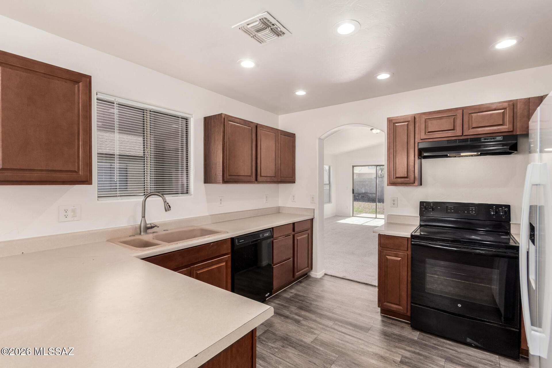 1379 West Via Rio Blanco Tucson, AZ 85714 - Photo 10 of 36