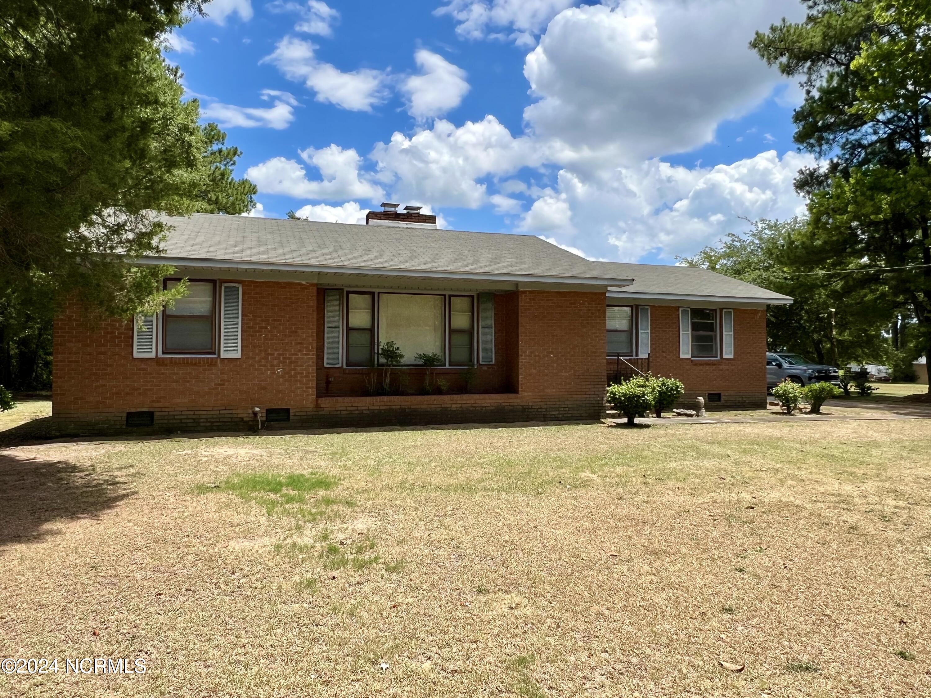 7424 Gaddy's Mill Road Maxton, NC 28364 - Photo 1 of 37 IMG_9145