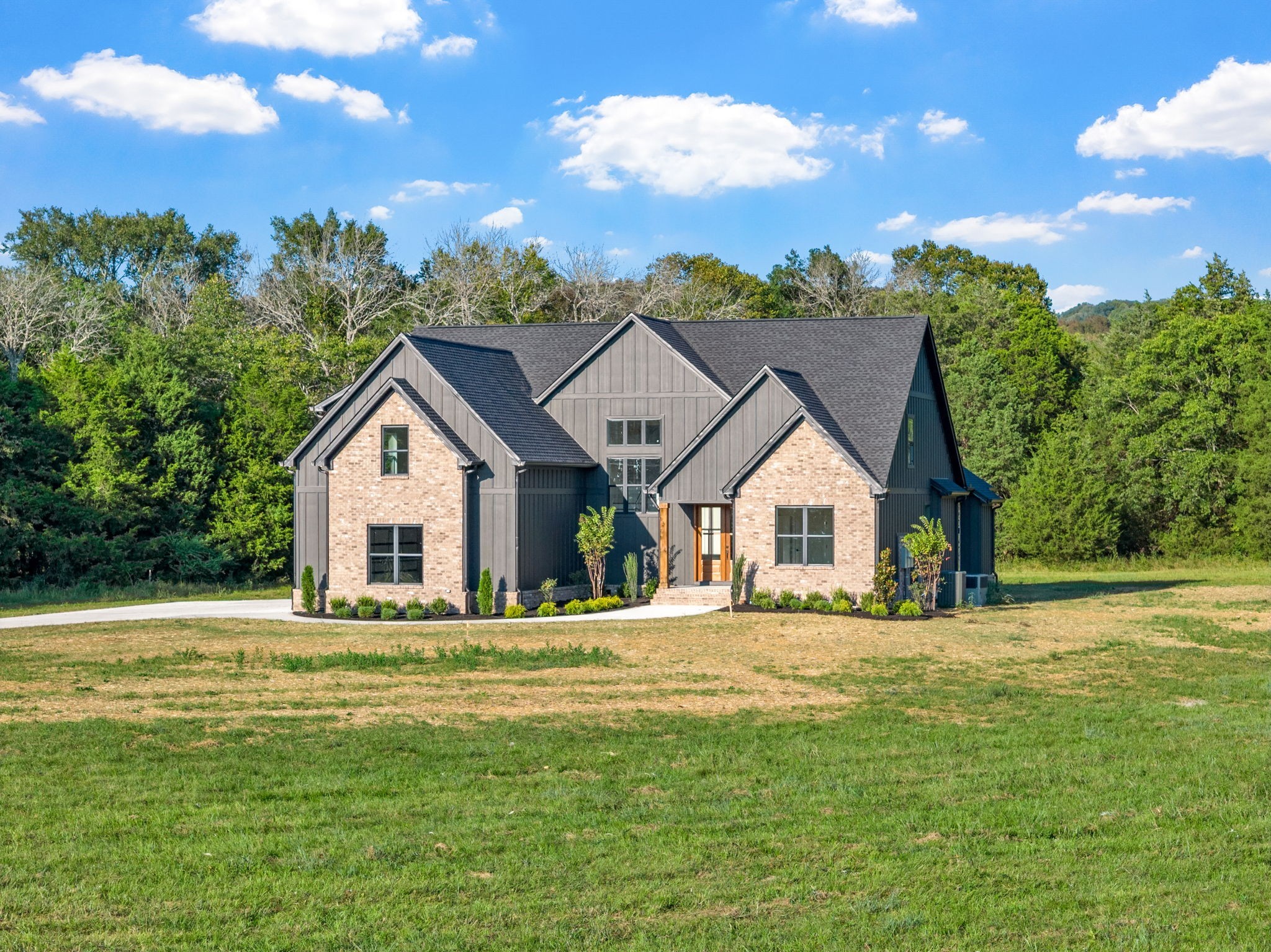 9526 Valley View Road Lascassas, TN 37085 - Photo 2 of 82 Gallery Image 2