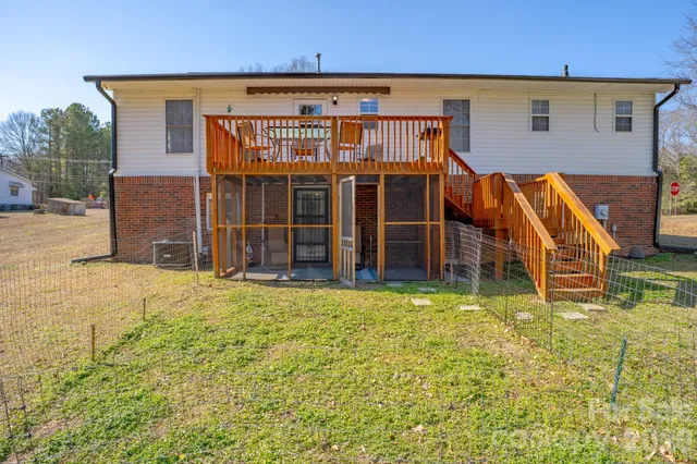 $379,000 | 167 South Main Street, Richburg, SC 29729