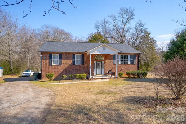 $374,000 | 167 South Main Street, Richburg, SC 29729