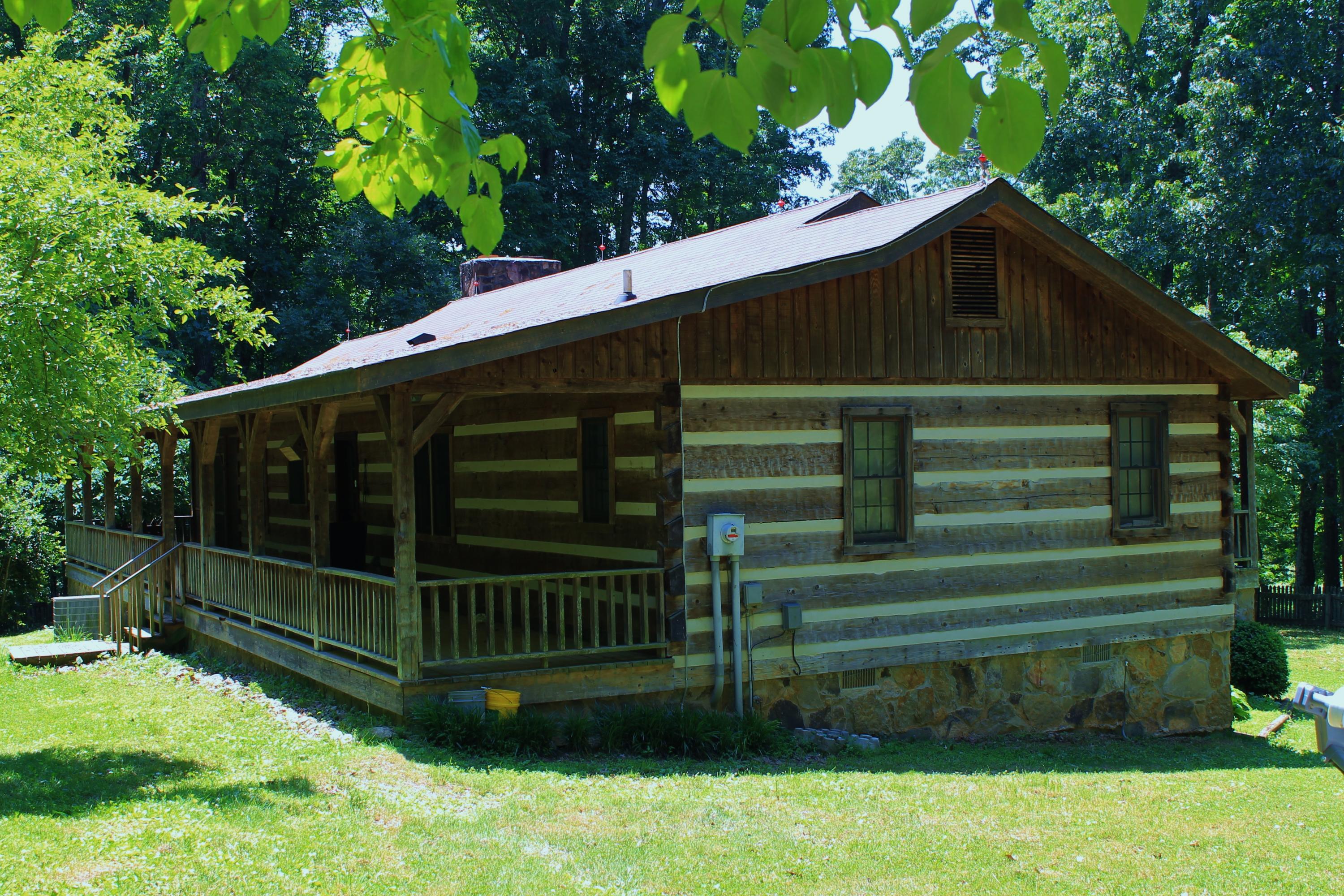 847 County House Road Rutledge, TN 37861 - Photo 3 of 37 IMG_2223