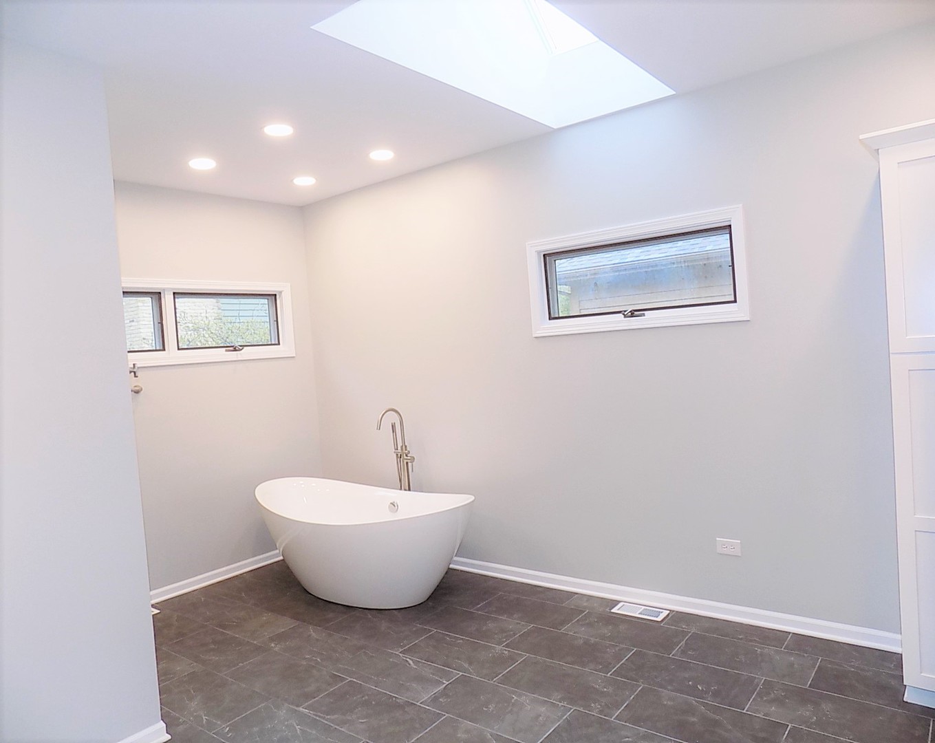 26W475 Churchill Road Winfield, IL 60190 - Photo 17 of 35 Gallery Image 17
