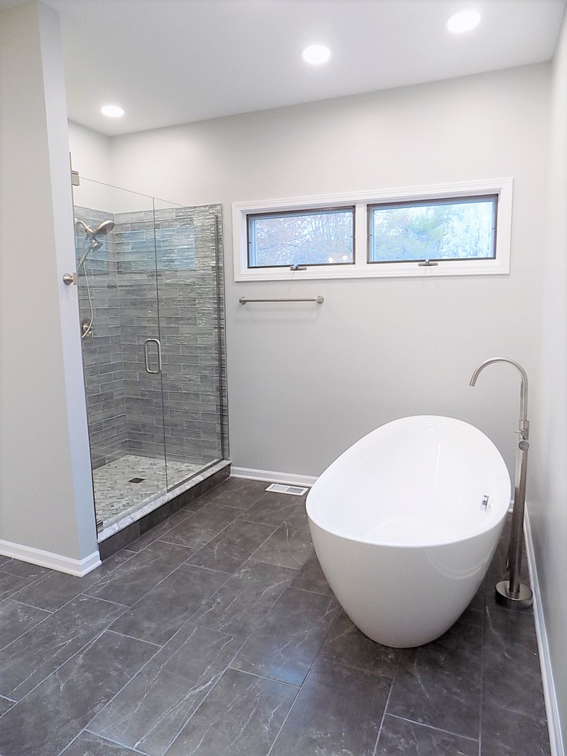 26W475 Churchill Road Winfield, IL 60190 - Photo 18 of 35 Gallery Image 18