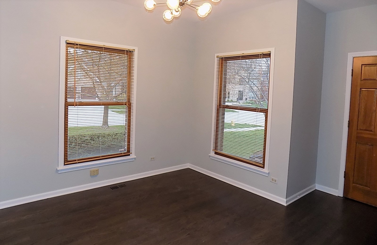 26W475 Churchill Road Winfield, IL 60190 - Photo 21 of 35 Gallery Image 21