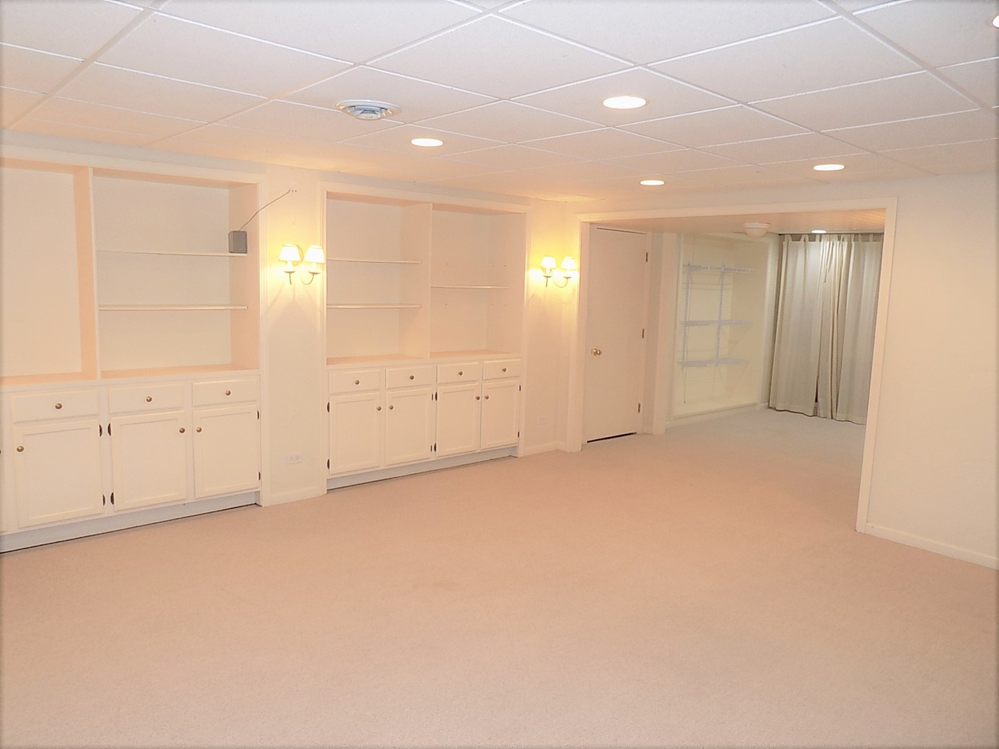 26W475 Churchill Road Winfield, IL 60190 - Photo 27 of 35 Gallery Image 27
